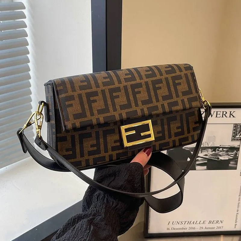 Designer Bag Luxury Bag Large Quilted Tote For Women Real Leather Travel Shoulder Bag Hot Work Beach Crossbody Bag for Women new fashionable classic old flower Chain 1