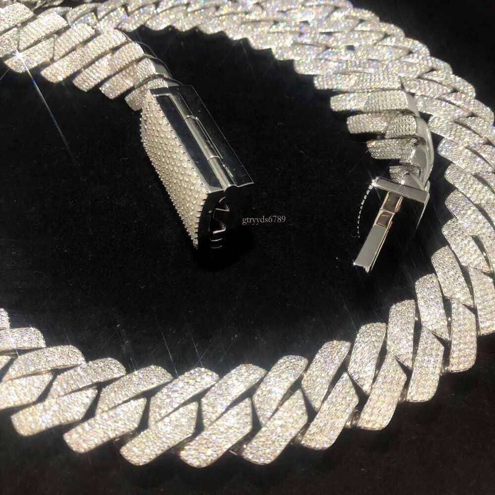 Premium moissanite vvs Miami Cuban chain moissanite Hip Hop men's necklaces free quick delivery