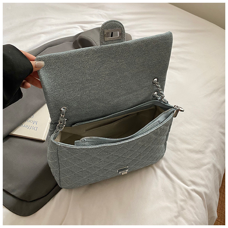 Luxury Brand Designer Bag Tote Bag Summer Crossbody Small Style New Quilted Chain Bag Fashion Denim Style Simple Shoulder Bag For Women