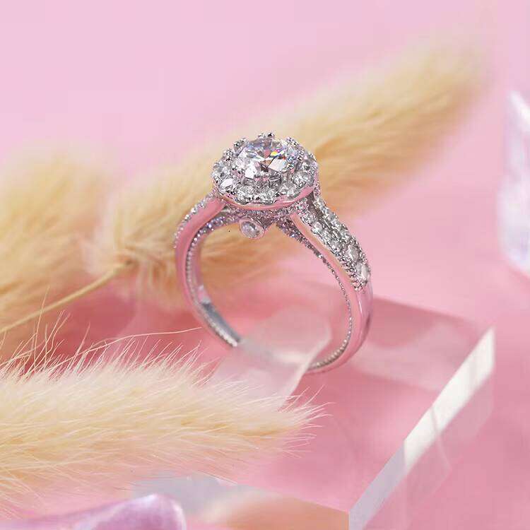 Halo Engagement Rings 10k/14K/ Gold 2CT Round Brilliant Cut Moissanite Dia Ring Fine Jewelry for Women