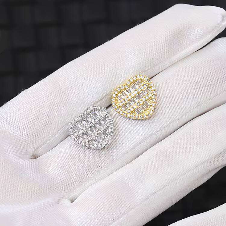 Pass Dia Tester VVS Moissanite Stud Sterling Sier Gold Plated Heart Fine Jewelry Earrings for Women