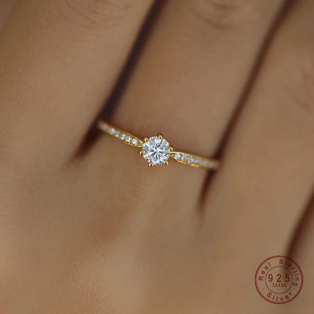 925 Sterling Silver Plated 14K Gold Shining Zircon Ring for Women Exquisite Temperament Wedding Jewelry Y250808