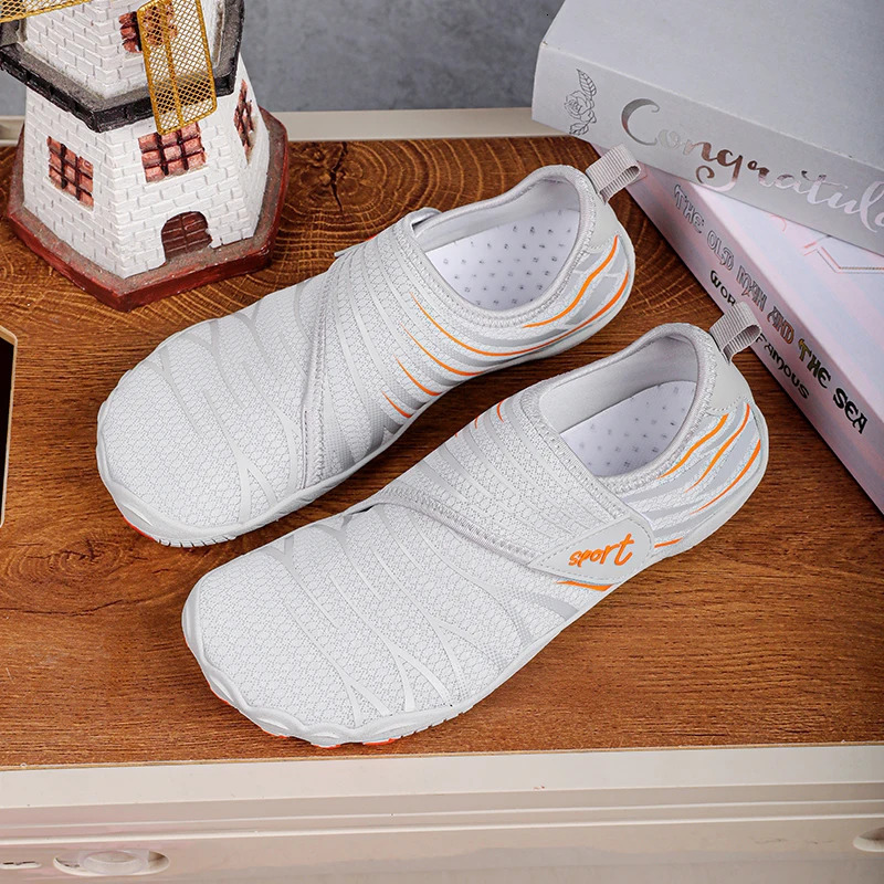 Summer Outdoor Beach Aqua Shoes Quick Drying Anti-Slip Aqua Shoes Breathable Durable Stream Tracing Shoes Barefoot Shoes 250730