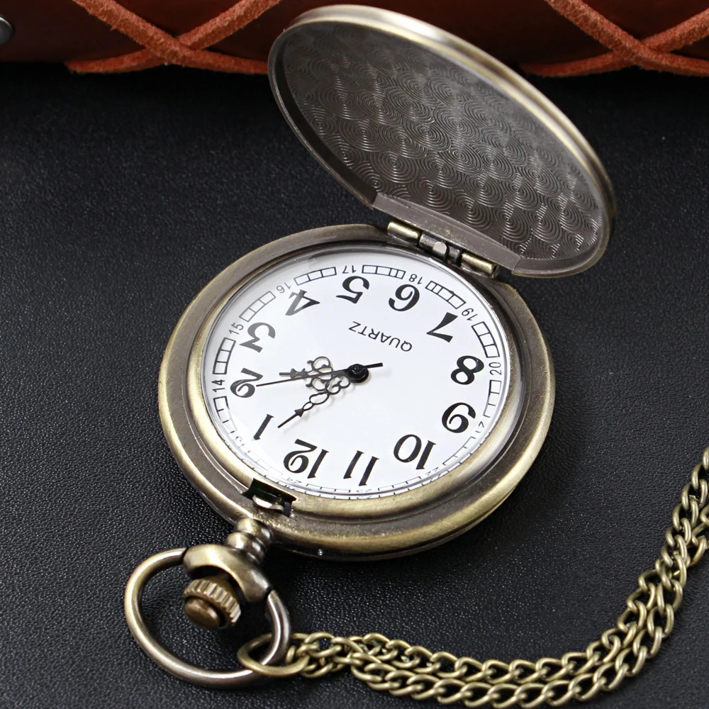 1913 Western Denim Vintage Classic Quartz Pocket Watch Bronze Pendant Necklace Chain Universal Fob Watch for Boys and Girls 250807