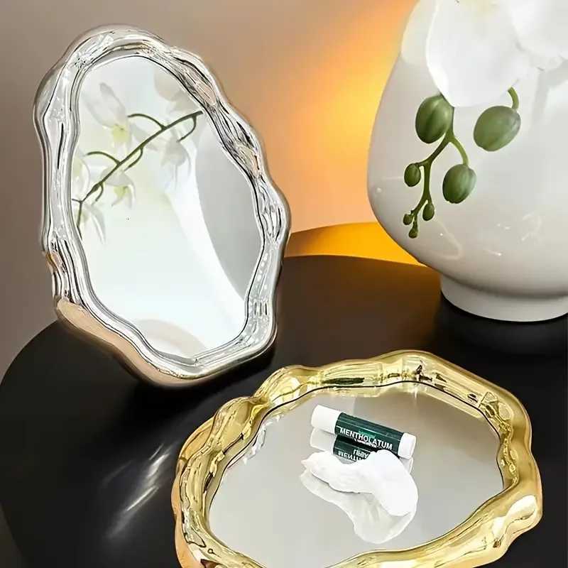 Fashionable High End Gold Portable Cloud Makeup Mirror Foldable Makeup Mirror Home Decoration for Friends Gifts Z250807