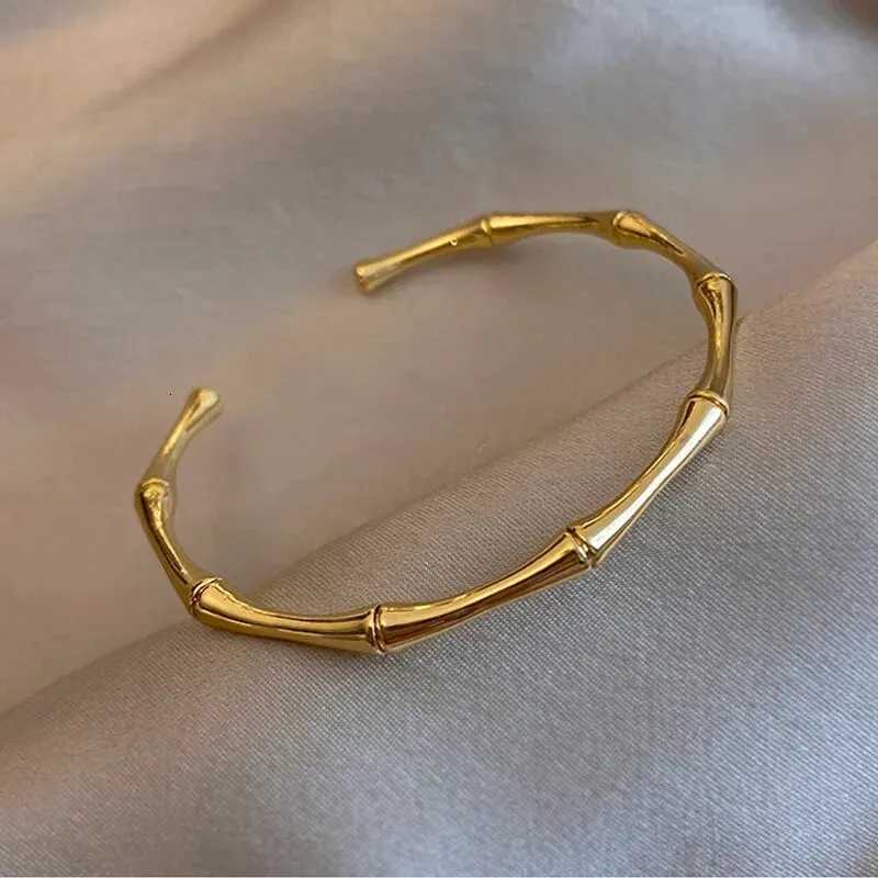 Creative Bamboo Bracelet for Women Fashion Punk Gold Color Cuff Bangles C-shaped Opening Bracelets Vintage Wristband Jewelry Z250807