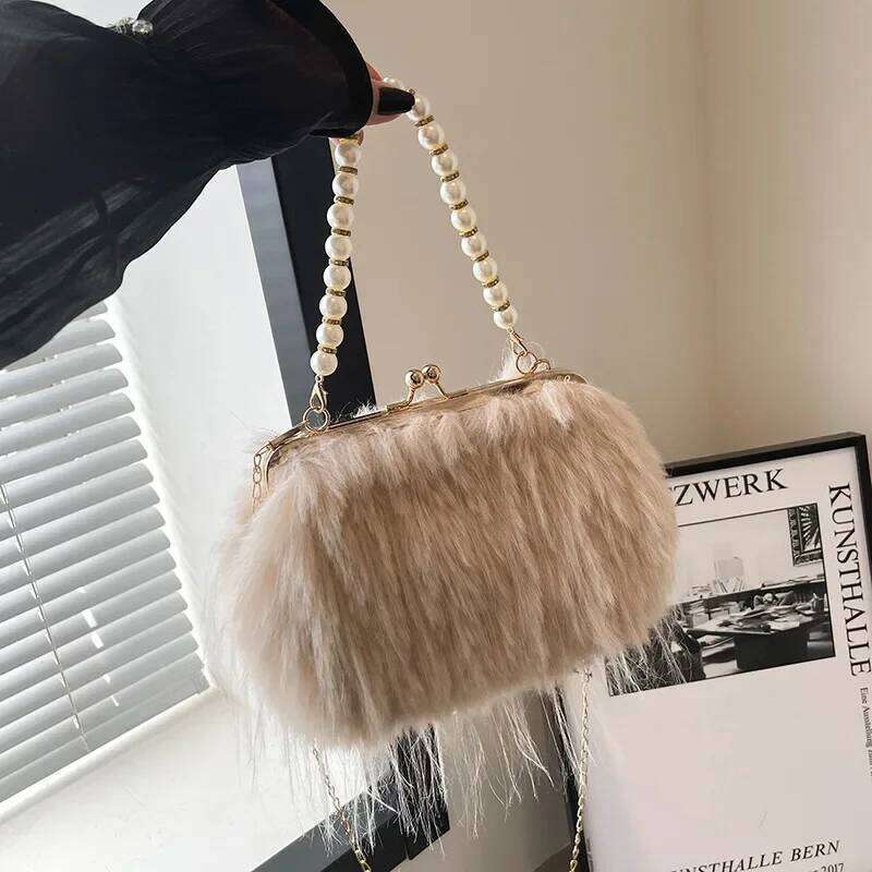 Beading Chain Women's Evening Plush Handbags Faux Fur Tassel Ladies Shoulder Bag Elegant Female Crossbody Bags Party Furry Purse