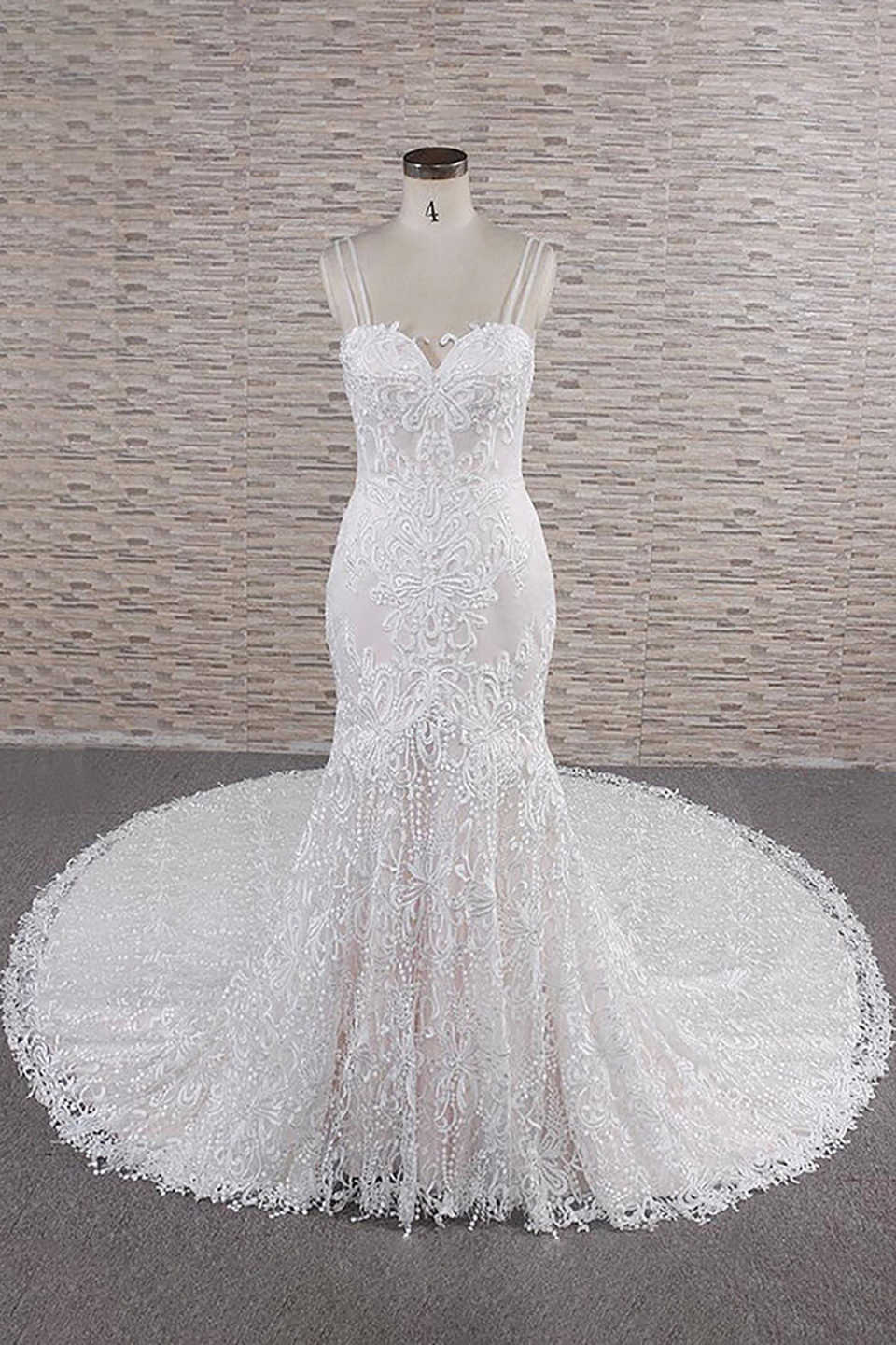 Vintage Mermaid Wedding Dress Backless Spaghetti Sleeveless Appliques Sweep Train Bridal Gowns Customized