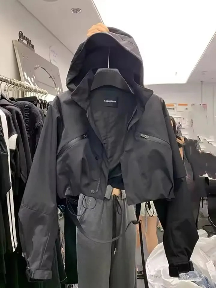 Fashion Short Hooded Jacket 2025 Spring Black Loose Motorcycle Coats Female Street Windbreak Short Basic Coat 250728