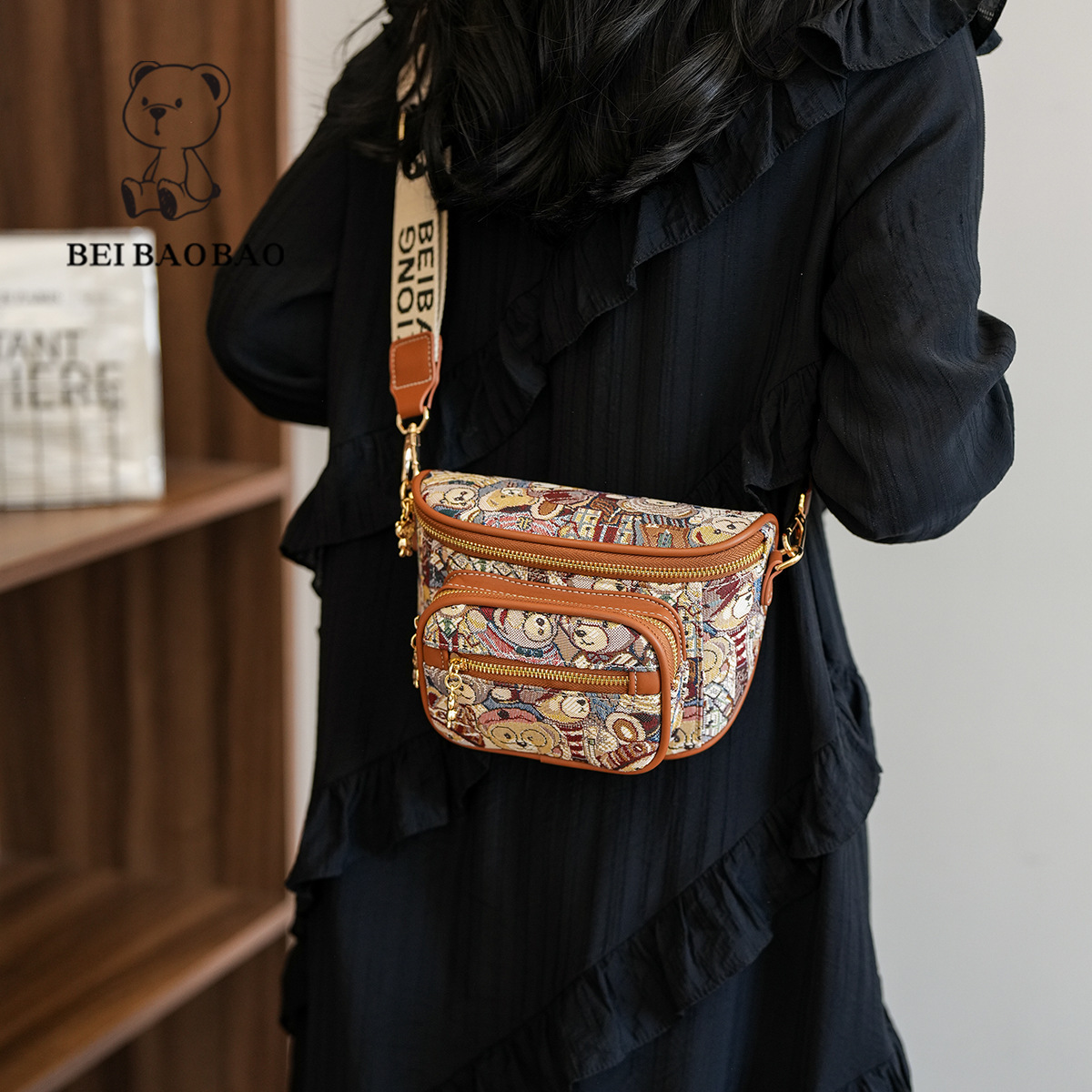 Women's 2025 Summer New Canvas Bear Crossbody Casual Shoulder Chest Bag ddmymoon