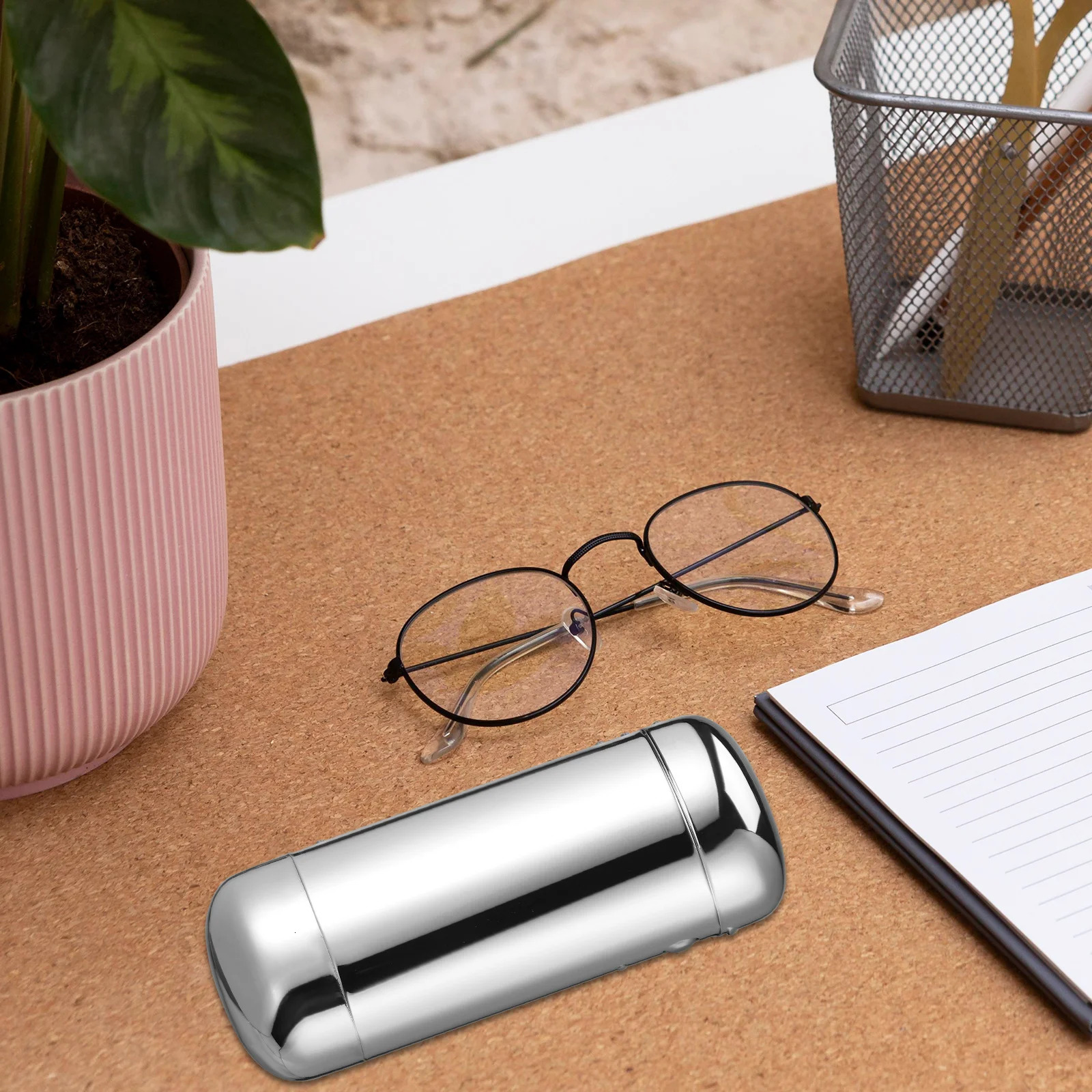 Elegant Painted Glasses Case Hard Slim Sunglasses Case Metal Eye Glass Holder for Eyeglasses Women Safety Protection for Pens 250806BJ - view 5
