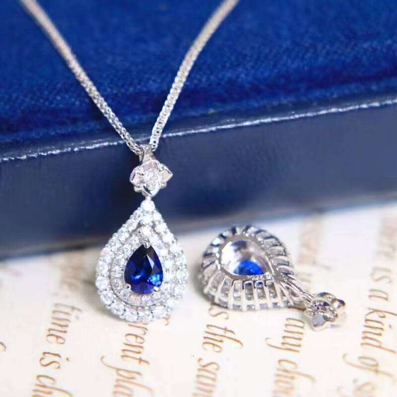 Fine Jewelry Romantic Cut Lab Grown Sapphire VVS Moissanite Dia Necklace White Gold Pendant