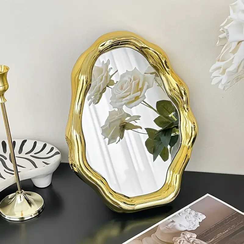 Fashionable High End Gold Portable Cloud Makeup Mirror Foldable Makeup Mirror Home Decoration for Friends Gifts Z250807