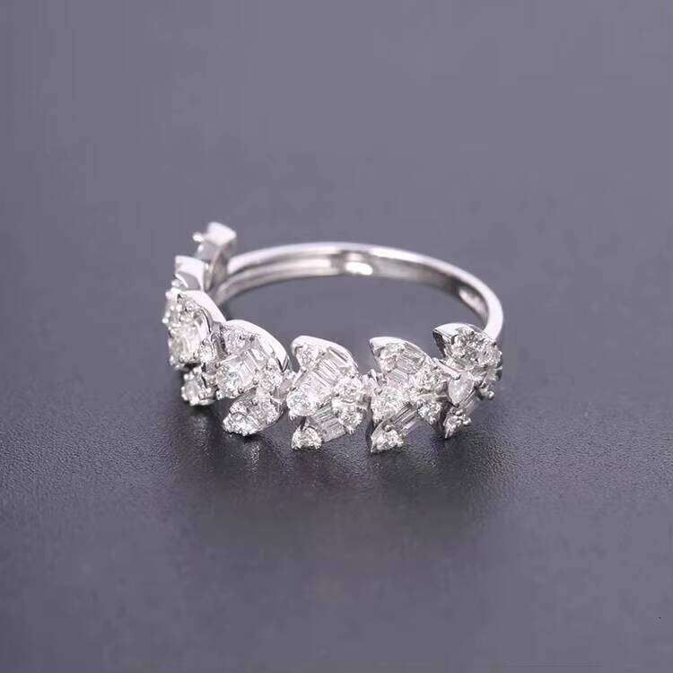 Xingguang White Gold Jewelry D Color VVS Moissanite Dia Baguette Cut Engagement Wedding Ring for Women