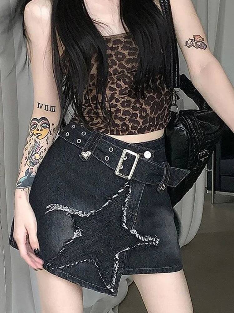 2025 Summer New Women's Zoki Retro Star Y K Cowboy Skirt High Waist Harajuku Belt Black Mini American Street Wear fashion Gothic Designer