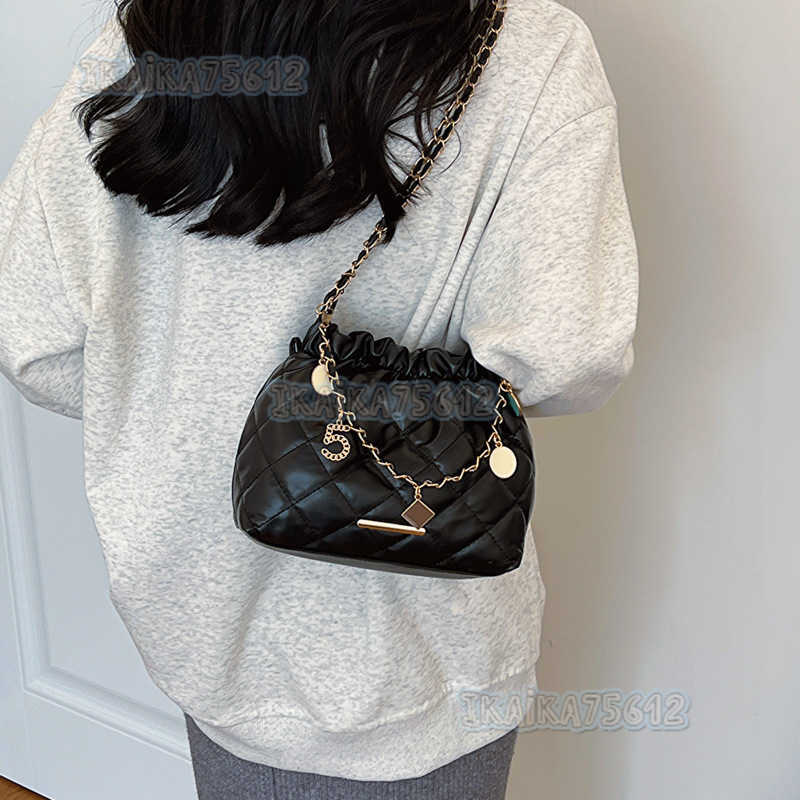 Fashion Trendy Chain Bucket Bag 2023 Autumn Winter New Style Elegant Small Bag Womens Quilted Single Shoulder Crossbody Bag H250808