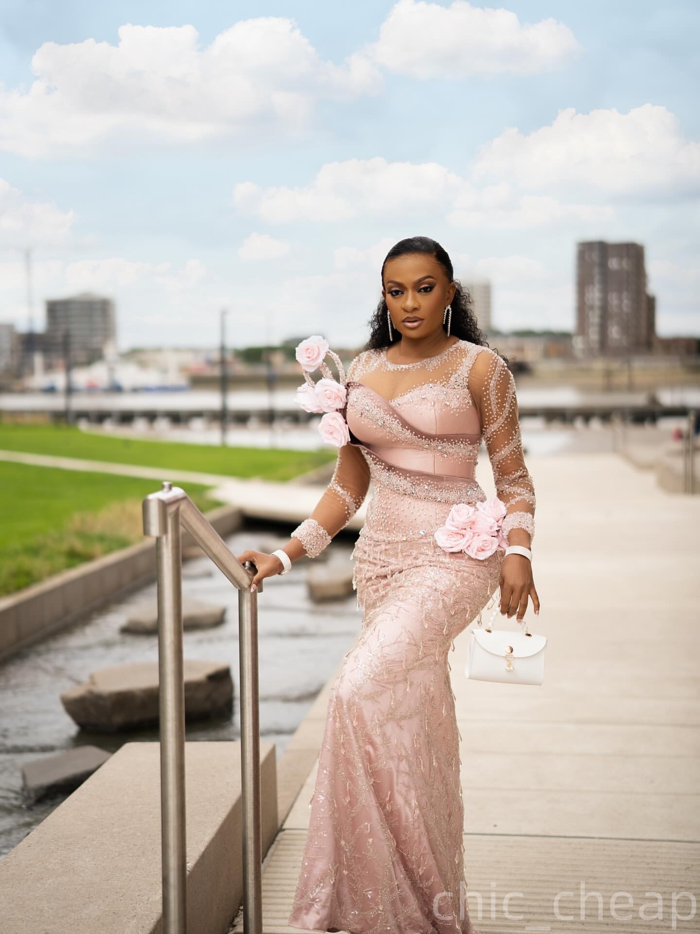 Mermaid Champagne Prom Dresses 2025 Crystals Flowers Beaded Lace Evening Formal Party Second Birthday Engagement Gowns Plus Size Dress For Special Occ