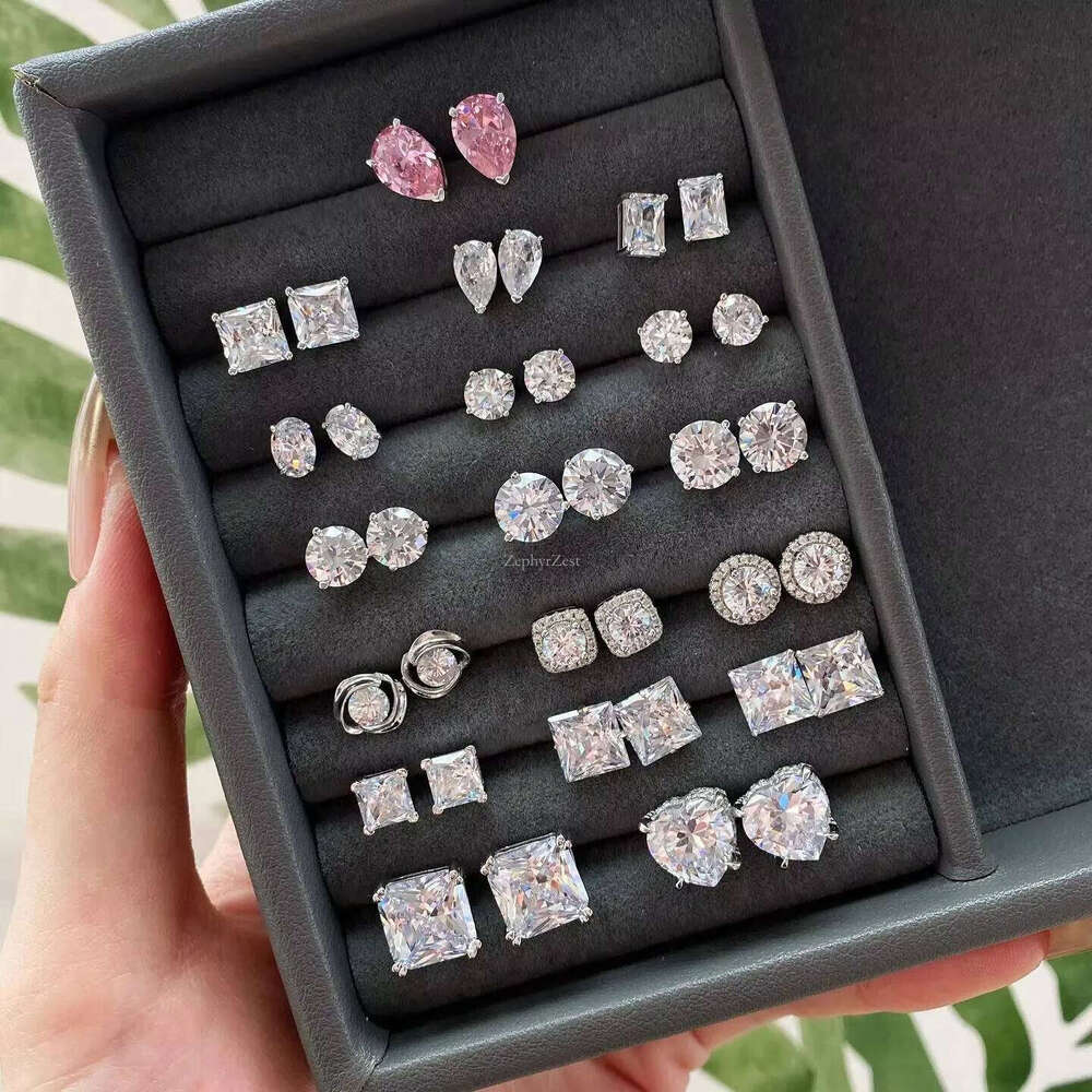 Classic Dia 0.5ct 1ct 2ct 3ct 4ct VVS Gold Plated Sier Moissanite Stud Earring