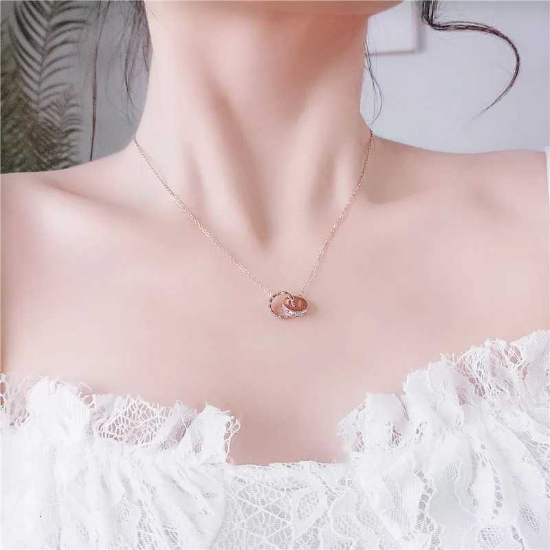 Stainl Steel Famous Brand Ran Numerals Pendant Necklace for Wan Necklace Luxury Jewelry Fem Top Qu Wholes S250808