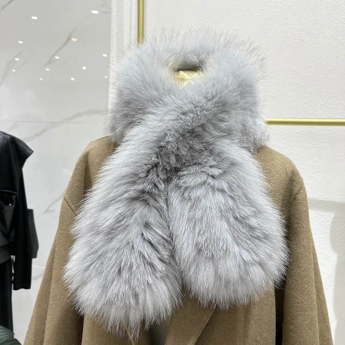 Women Winter Warm Natural Fox Fur Scarf Ring Knit Real Fox Fur Lady Fashion Neckerchief Scarves Women Real Fur Bandana 250807