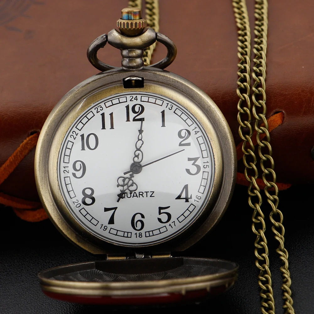 Antique Reindeer 3D Embossed Quartz Pocket Watch Vintage Mens Fob Chain Watch Clock Hunter Commemorative Gift 250807