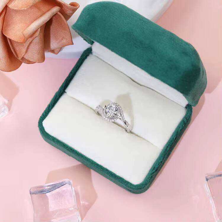 New Design Round Moissanite GRA Certificate Real Sold Gold Ring for Wedding