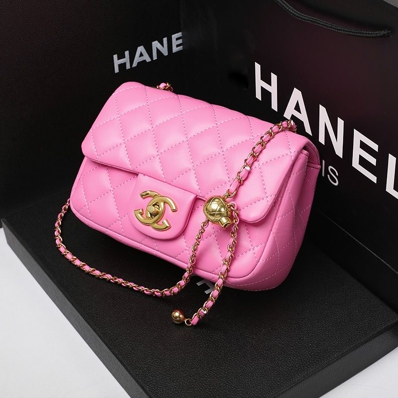 Designer bag classic shoulder bag black crossbody bag diamond grid bag iconic double letter lock mini bag metal golden ball chain women's banquet