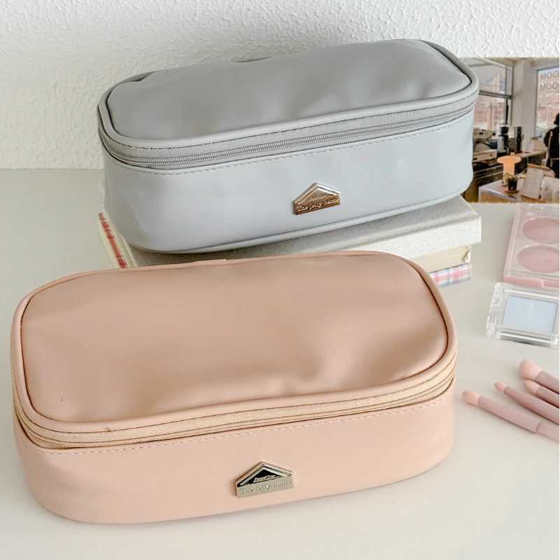 Solid Color Rectangle Makeup Bag Minimalist Travel Cosmetic Case High End Toiletry Organizer Pouch Y250808