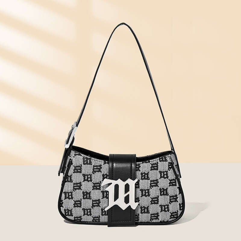 Millennial Hot Girl Underarm for Women 2025 Autumn Winter New High-end Baguette Fashion Casual Handbag Shoulder Bag Trendy