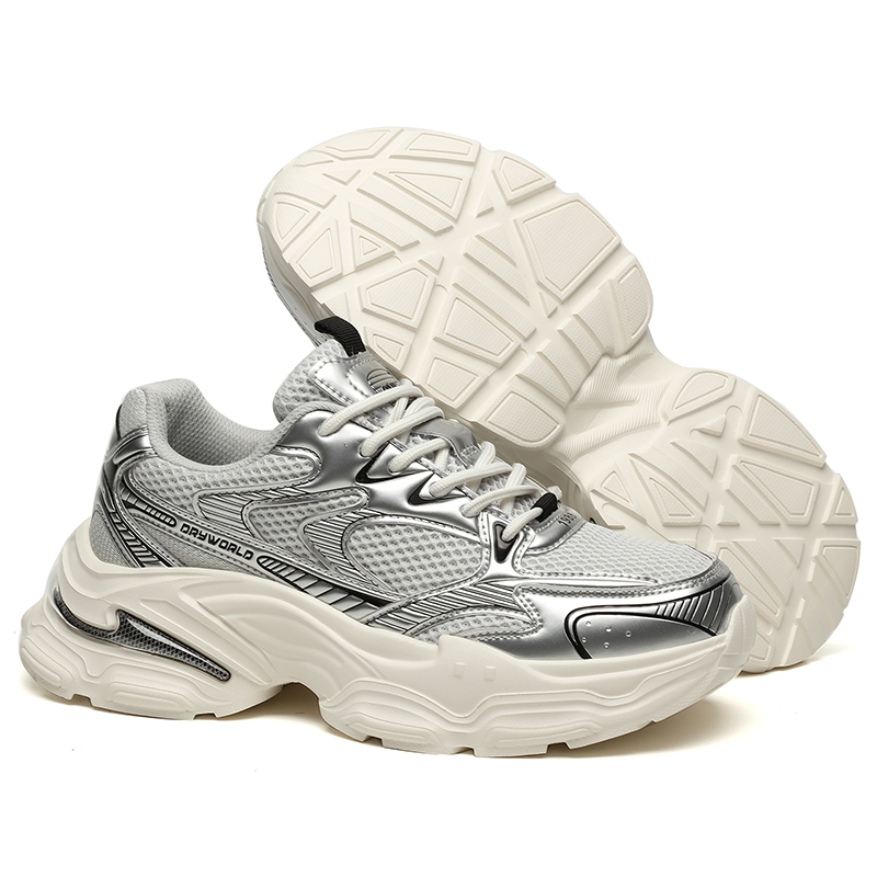 Lightweight comfortable dad thick soles in Hong Kong style; versatile casual shoes with mesh shock absorption and breathability for men