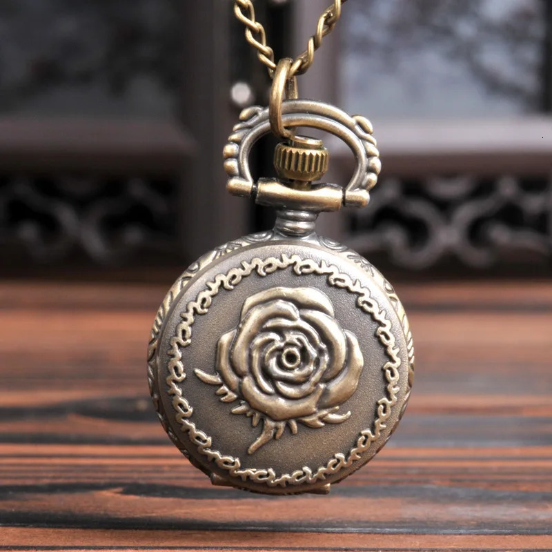 Vintage Fashion Relief Rose Pocket Watch Bronze Color Quartz Watch On Chain Watch Necklace Woman Birthday Gifts 250807