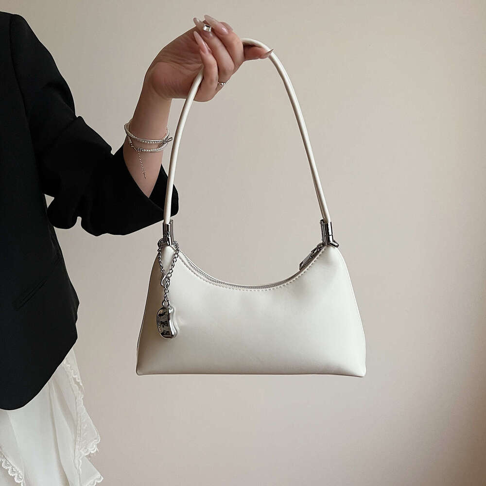 High-End Single Shoulder Underarm 2025 New Pillow Simple Commuter Women's Niche Trendy Crossbody Bag