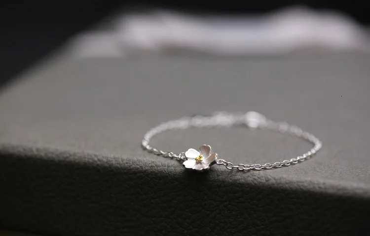 Personality New Art 925 Sterling Silver Jewelry Female Simple Bar Flower High-Quality Popular Bracelet for Women Z250807