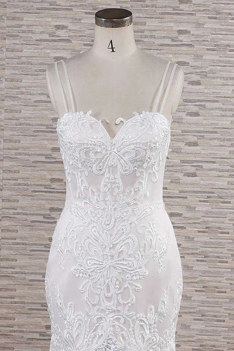 Vintage Mermaid Wedding Dress Backless Spaghetti Sleeveless Appliques Sweep Train Bridal Gowns Customized