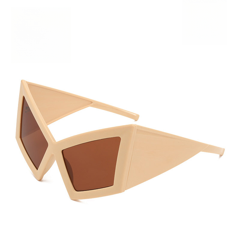 Customizable Big-Sized Shades for a Trendy Look
