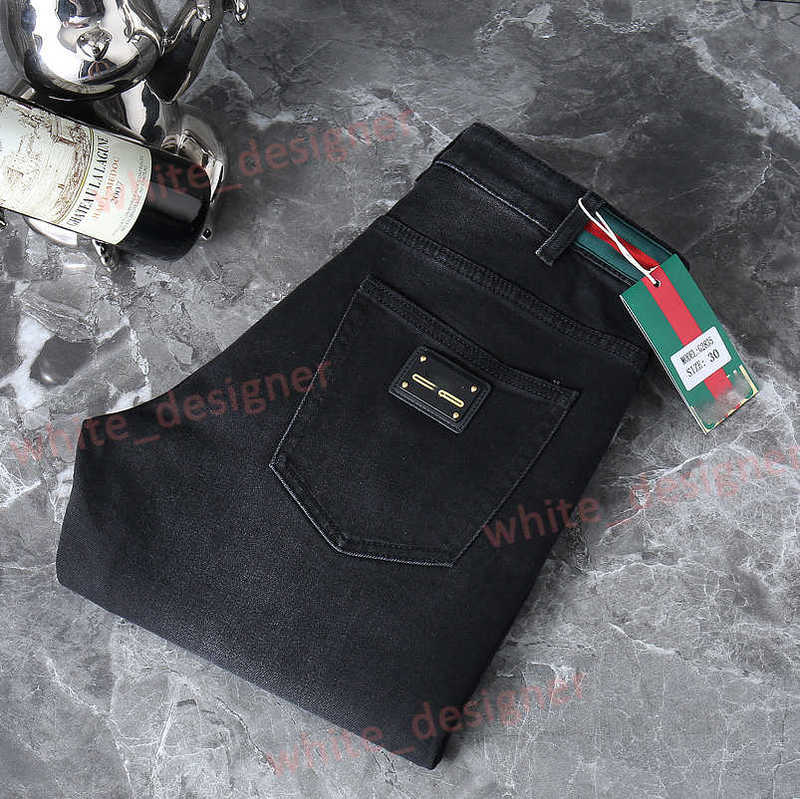Designer jeans for mens Luxury brand Classic mens jeans letter Denim Pants Elastic Trousers for men high quality Motorcycle baggy jeans size 29-40 SZX5