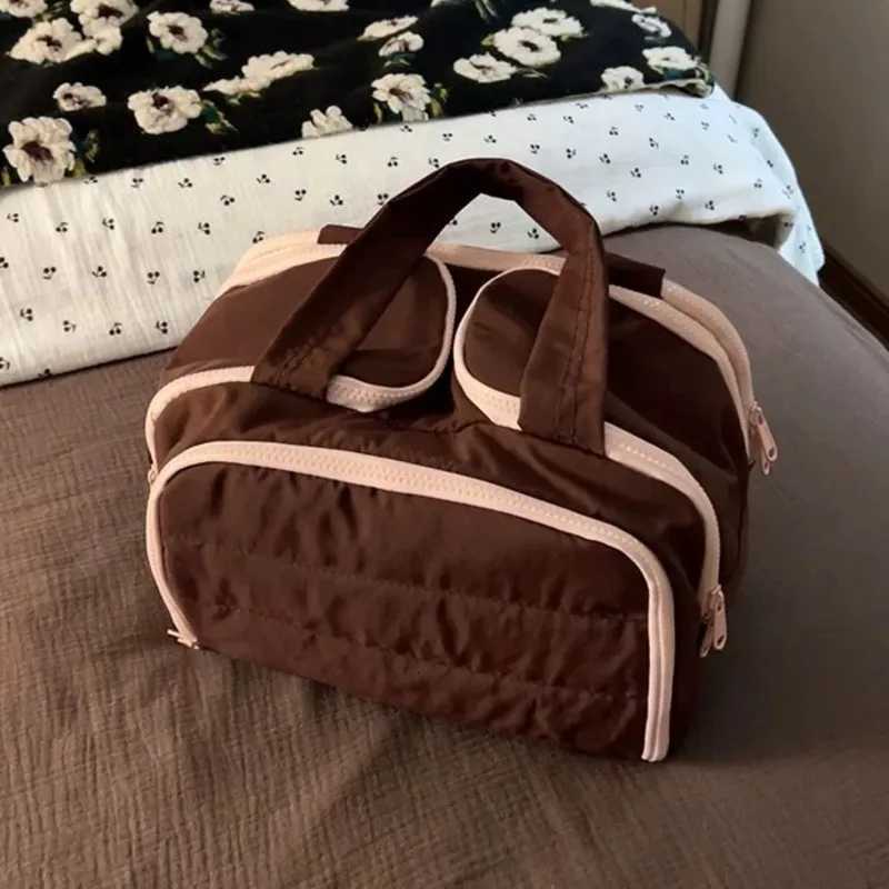New Large Capacity Cosmetic Bag Mtipocket Zipper Casual Makeup Pouch Waterproof Travel Toiletry Bag Handheld Storage Bag Wen Y250808