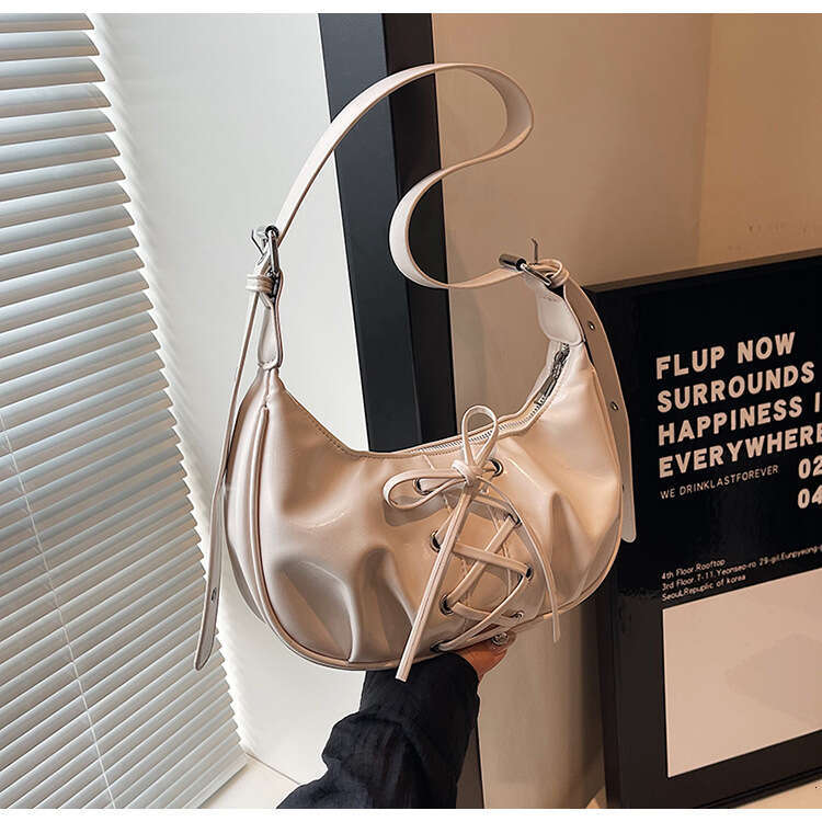 High-end Elegant Bowknot 2025 New Sweet Cool Hot Girl Single Shoulder Underarm Niche Dumpling Bag