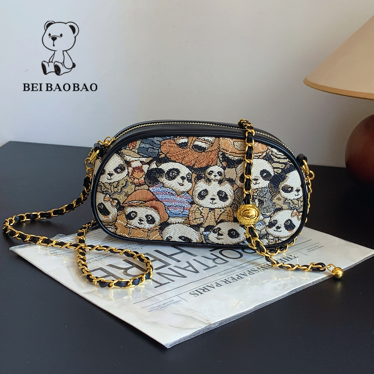 2025 New Chain Embroidered Bear Canvas Small Round Fashion Single Shoulder Crossbody Bag ddmymoon