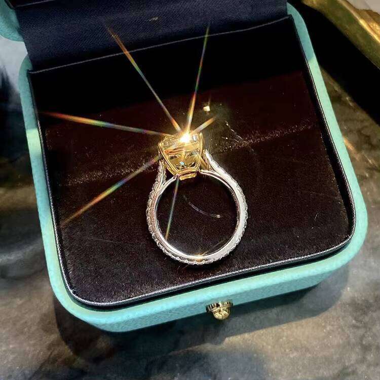 XingGuang Minimalist Engagement Solid Sier 7A Zircon Cushion Cut Halo Solitaire Dia Eternity Ring for Women