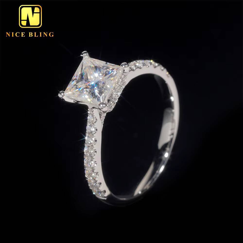 Classic Iced Out Diamond Anniversary Wedding Rings Women Princess Cut VVS Moissanite 14K Gold Engagement Ring for Women