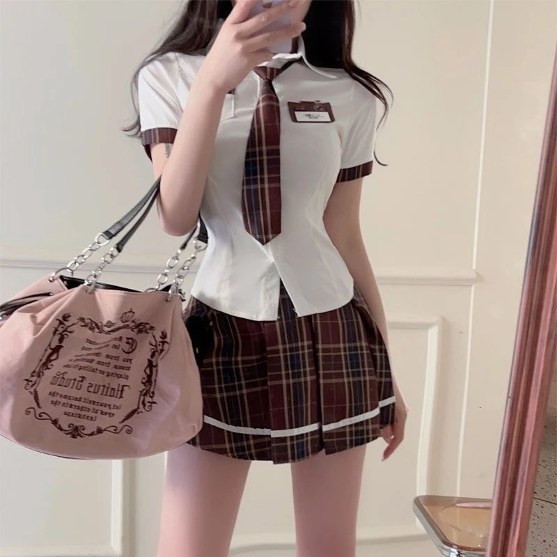 Japanese JK Uniform Set Womens Summer 2024 Sweet and Spicy Girl Waist Retraction Shirt White Slim Plaid Pleated Skirt Brown 250729
