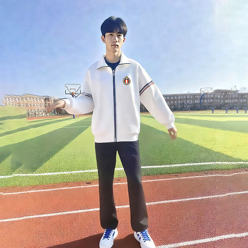 Customized campus style unisex casual children's clothing (two-piece or three piece set) by the manufacturer