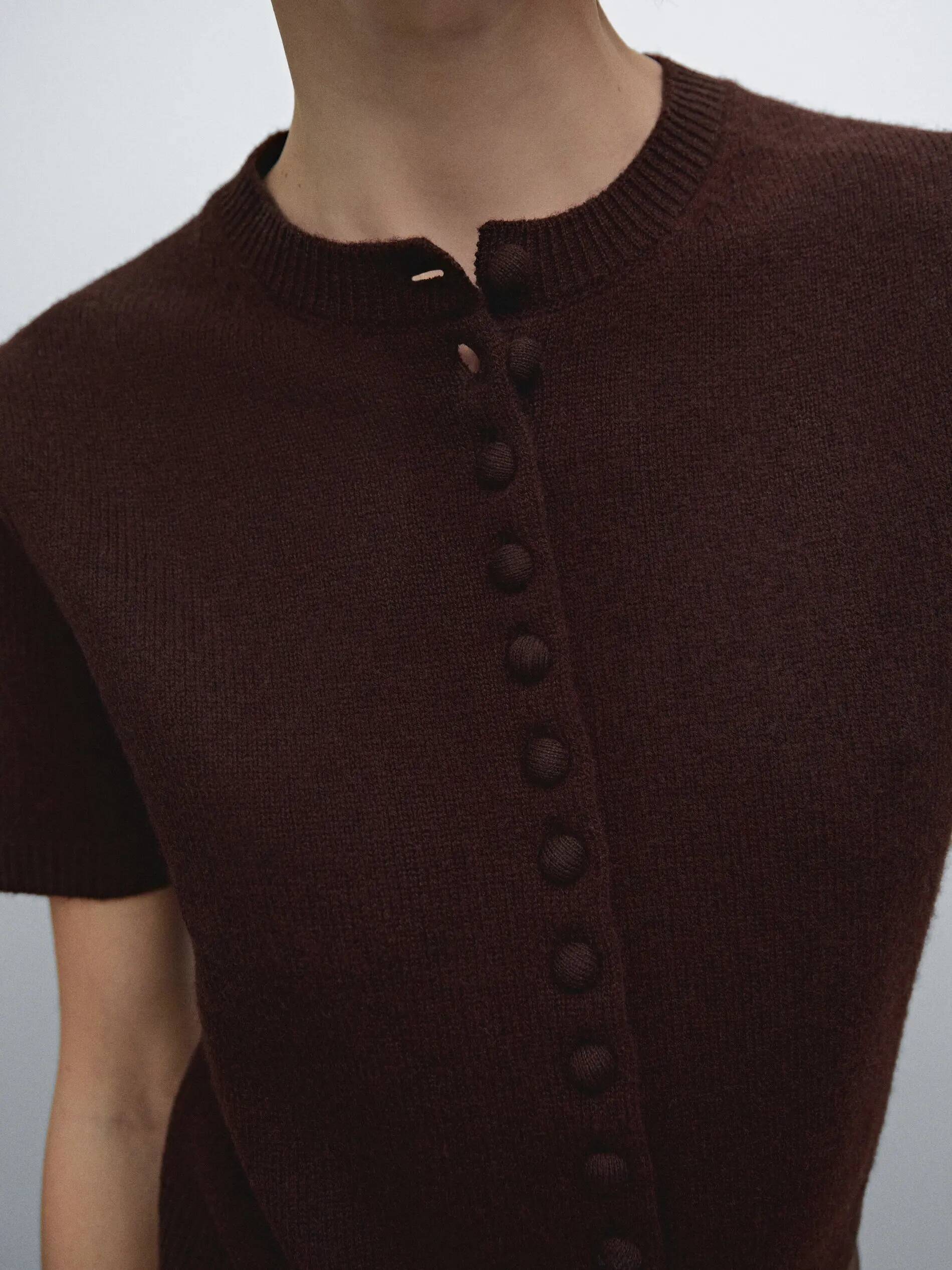 Ethereal MD 2025 massidutti spring new style of Ladies' casual stylish commuter round-neck short-sleeved knitted cardigan dongdumaoyi