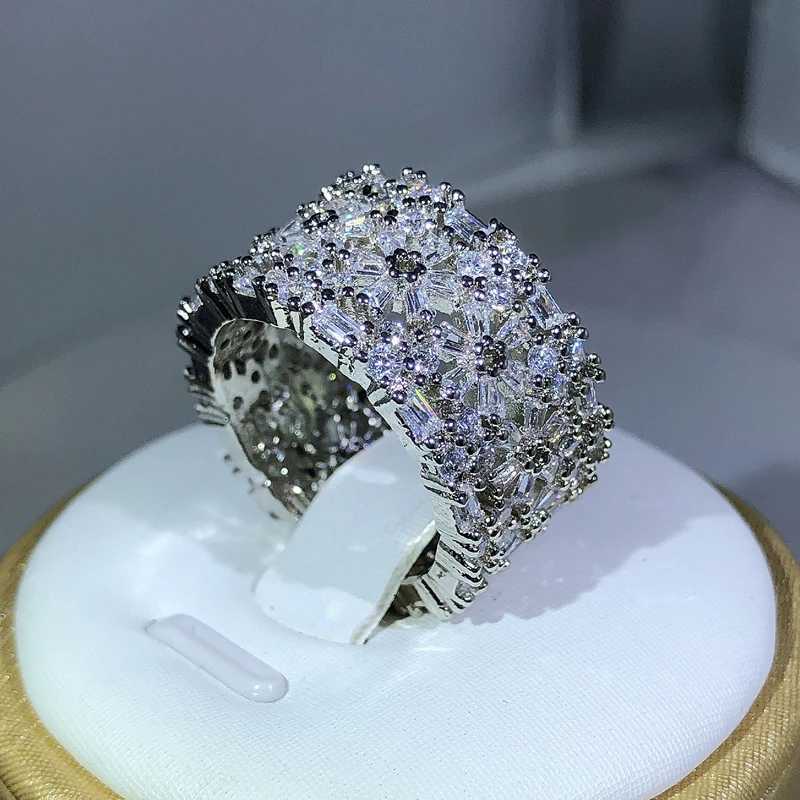 Elegant Female 925 Sterling Silver Big Water Drop Zircon Stone Ring Finger Rings For Women Promise Love Valentines Day Gifts Y250808