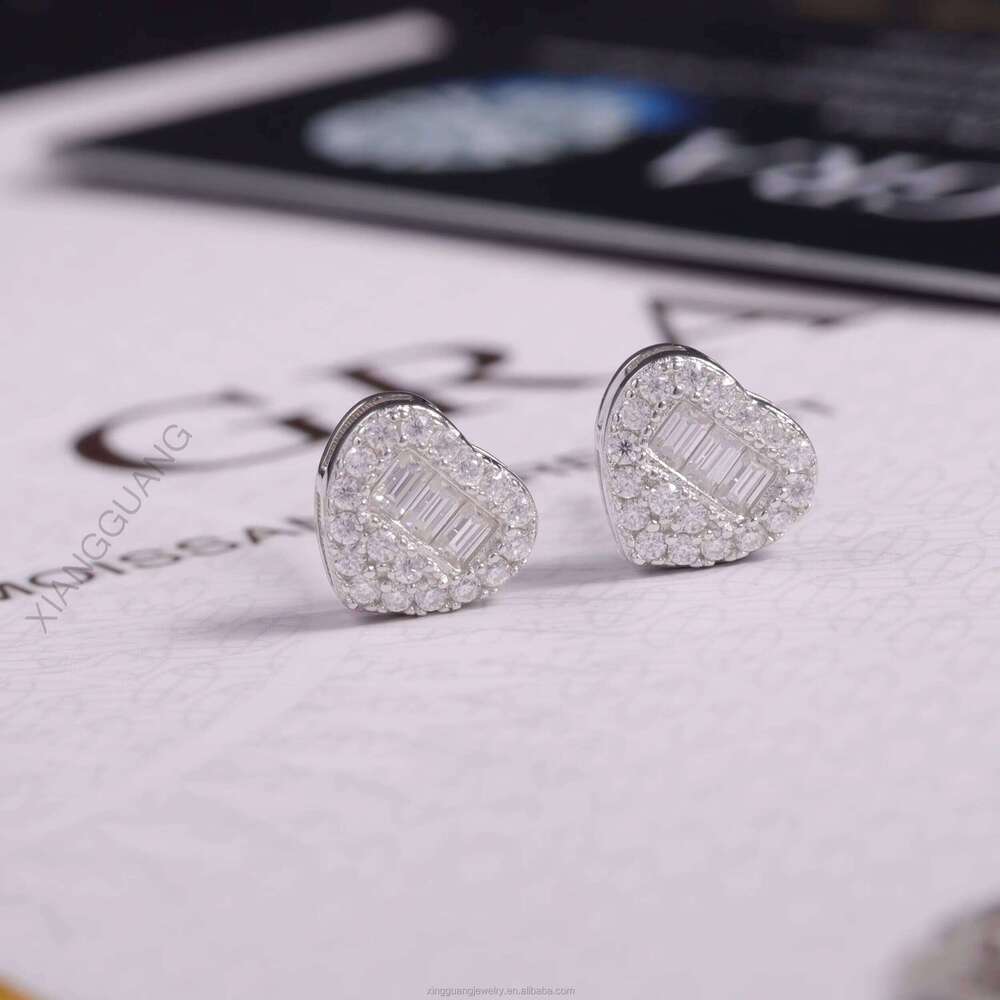 XG Fashion Dia Stud Heart Design Sier VVS Moissanite for Woman Men Fine Jewelry Earrings