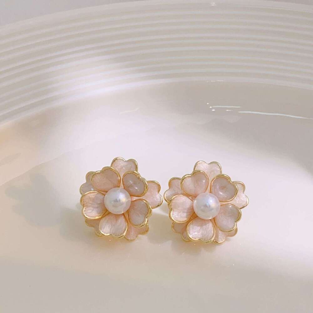 Copper Gold-Plated Korean Style Flower Enamel Drop for Women New Trendy Light Niche Fashion Stud Earrings Sier Needle