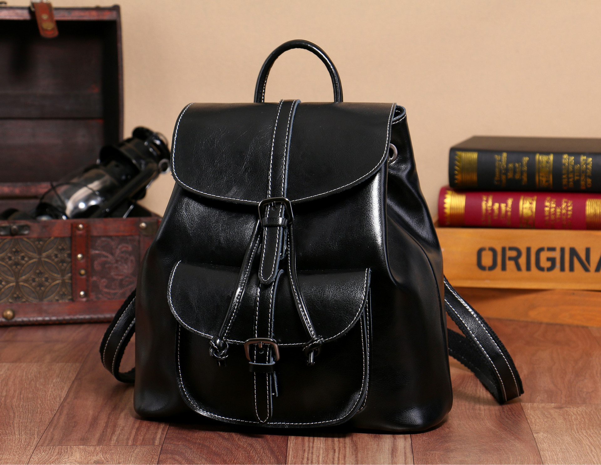 2025 Autumn New Women s Backpack New Women s Fashion trend Backpack Leather Drawstring Closed Flip Korean Student Bag Autumn New Designer Backpack