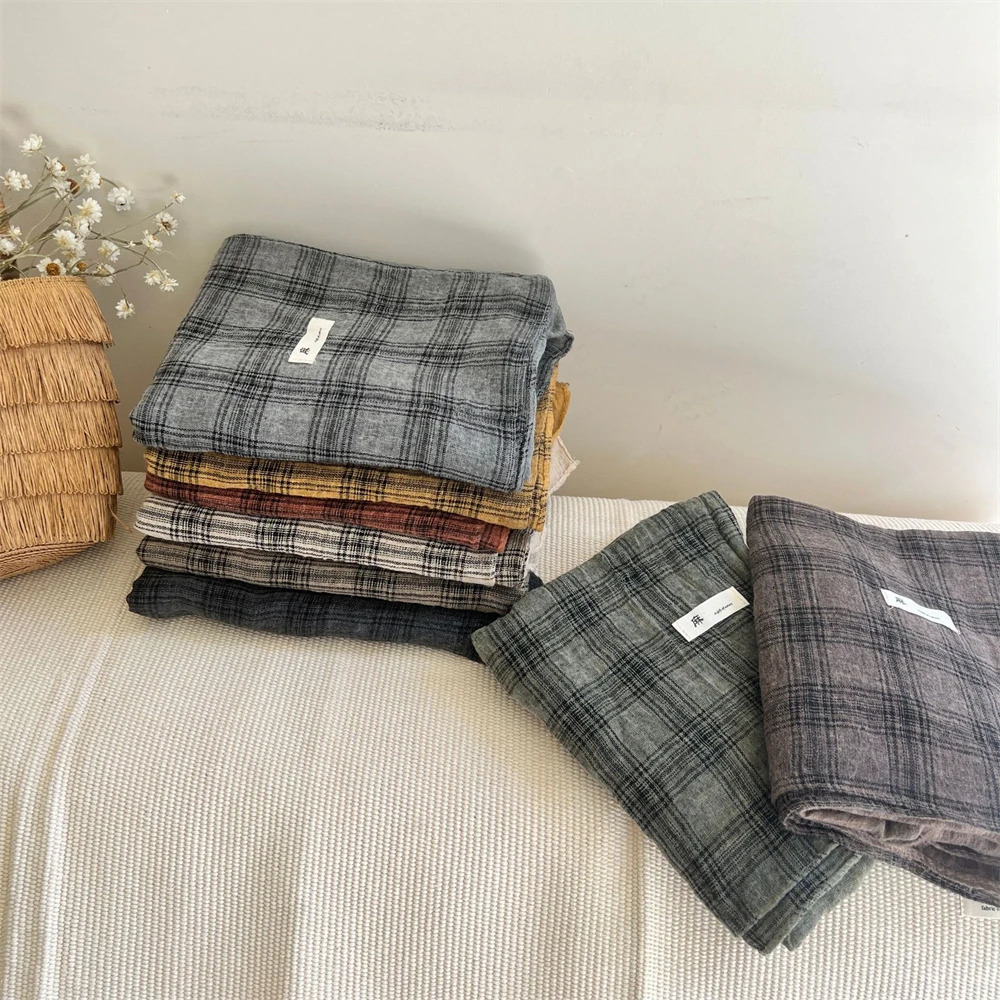 High Quality Linen Plaid Scarf Vintage Unisex British Shawls Wraps Fashion Travel Holiday Beach Towel Summer Sunscreen Scarves 250807