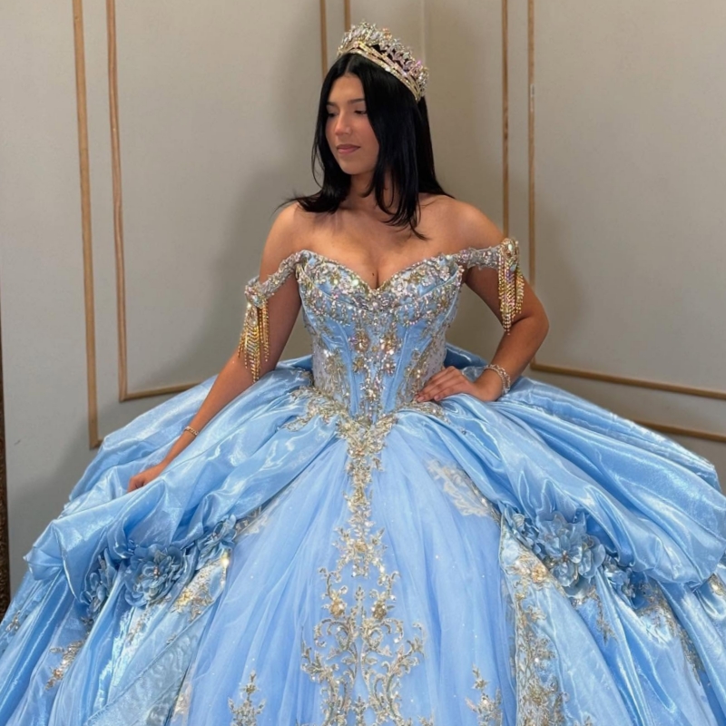 Sky Blue Shiny Quinceanera Dresses Off The Shoulder Applique Lace Beading Crystal Corset Bow Tull Ball Gown Vestidos De 15 Anos Sweet 16 Dress